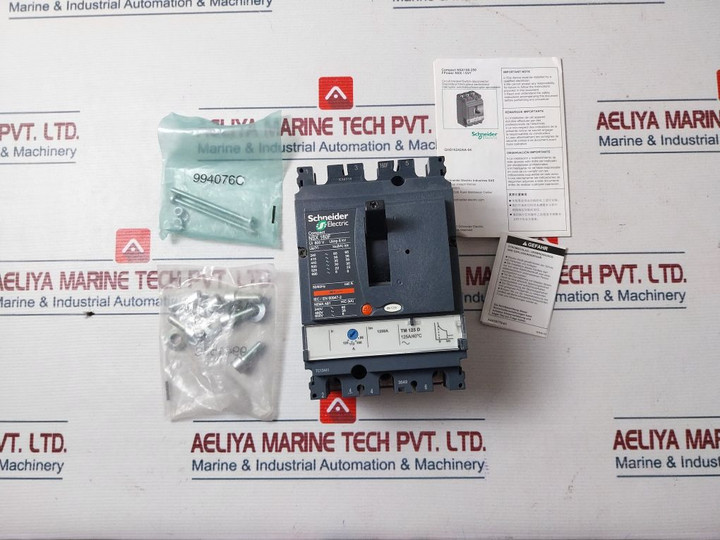schneider_electric_nsx_160f_circuit_breakerswitch-disconnector-80012_1__62726.1766500425