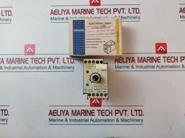 siemens_7pu2240-5bn32-0z_electronic_timer_0.6-6_hrs-79182_1__18057.1766379225